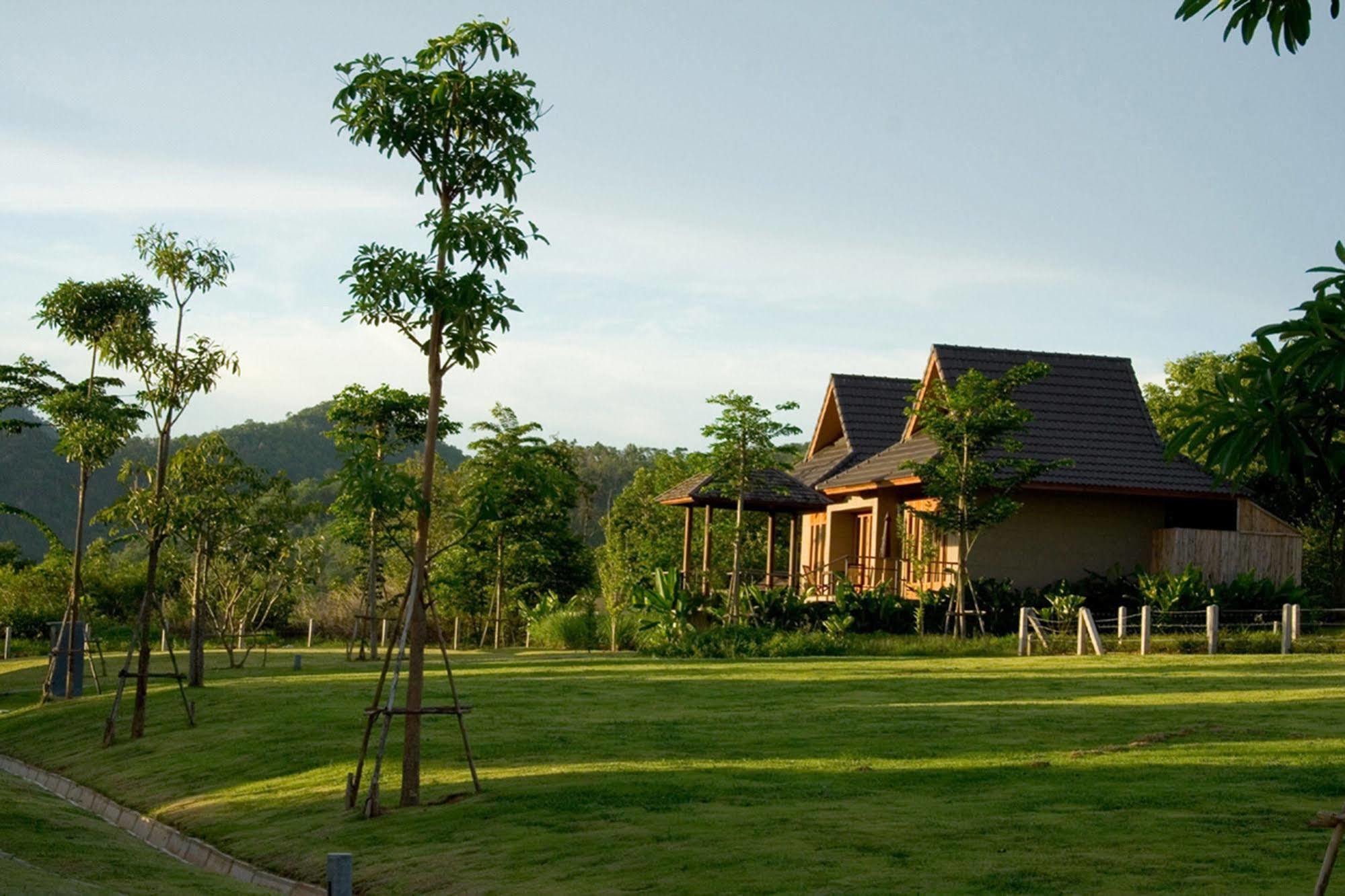 Guti Resort By Aka Хуа Хин Экстерьер фото